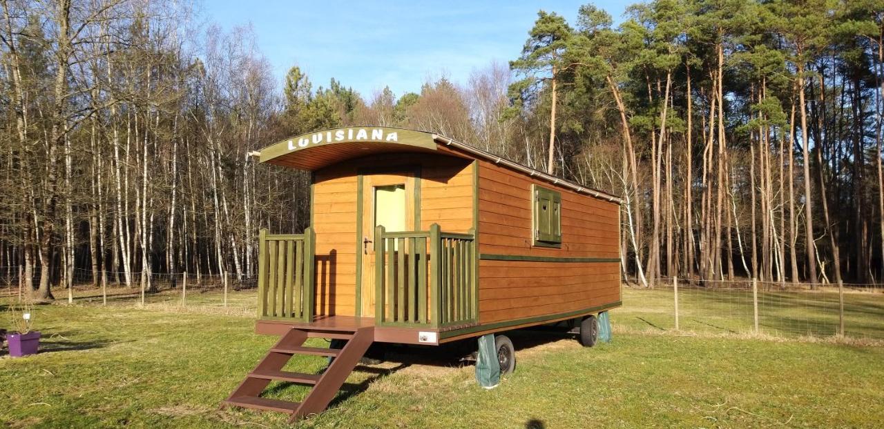Roulottes Du Chalet Des Pins Rougeou Екстериор снимка