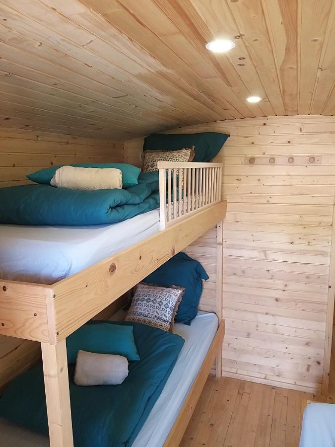 Roulottes Du Chalet Des Pins Rougeou Екстериор снимка