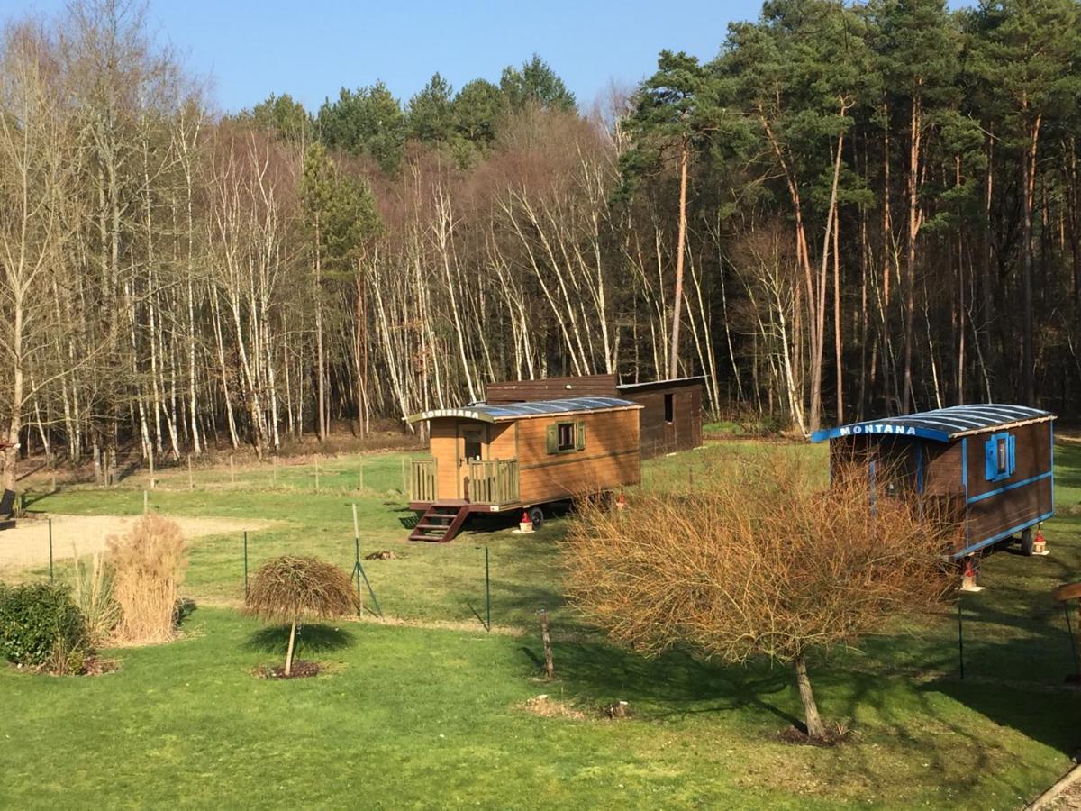 Roulottes Du Chalet Des Pins Rougeou Екстериор снимка