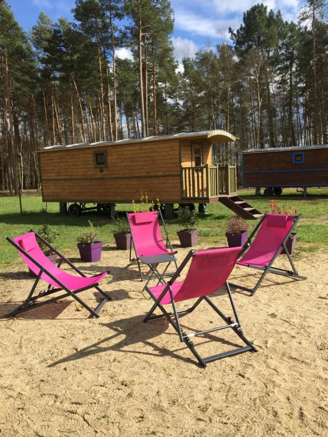 Roulottes Du Chalet Des Pins Rougeou Екстериор снимка